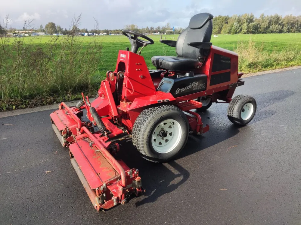 TORO zitmaaier (type GroundsPro 2000, B&S V-Twin, 180 cm.) Meest Verkocht