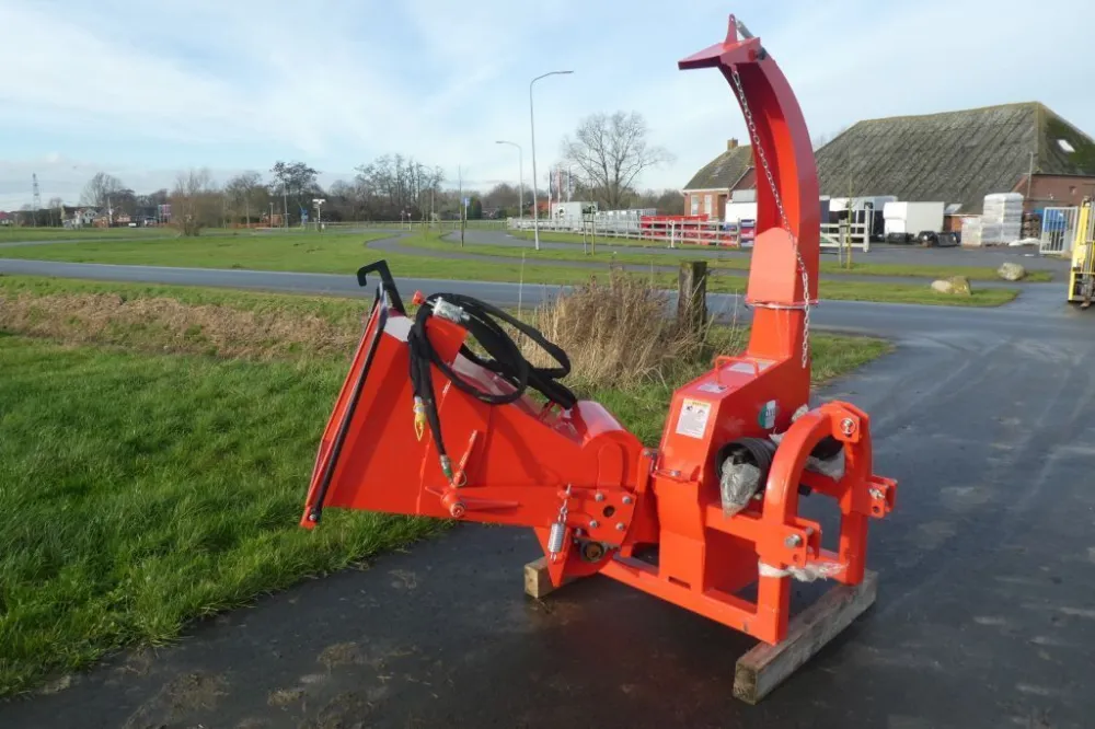 Uitverkoop Houtversnipperaar Type HV157
