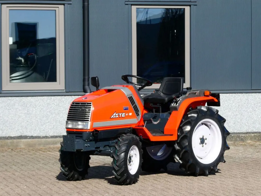 Shop Nu Kubota Aste A-19 4wd / 1321 Draaiuren / Zijschakeling