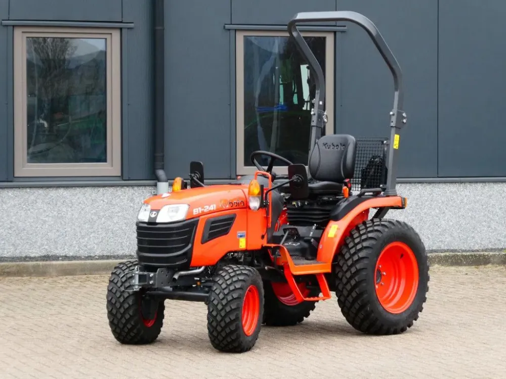 Kubota B1-241 4wd / 00207 Draaiuren / Garden Pro Banden Gratis Verzending
